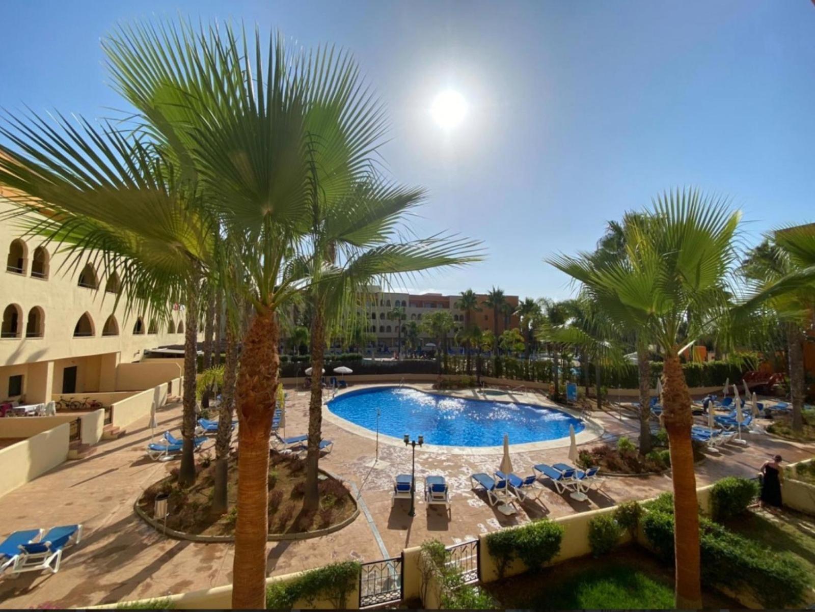 Apartamento Primera Linea De Playa Isla Canela Exterior photo