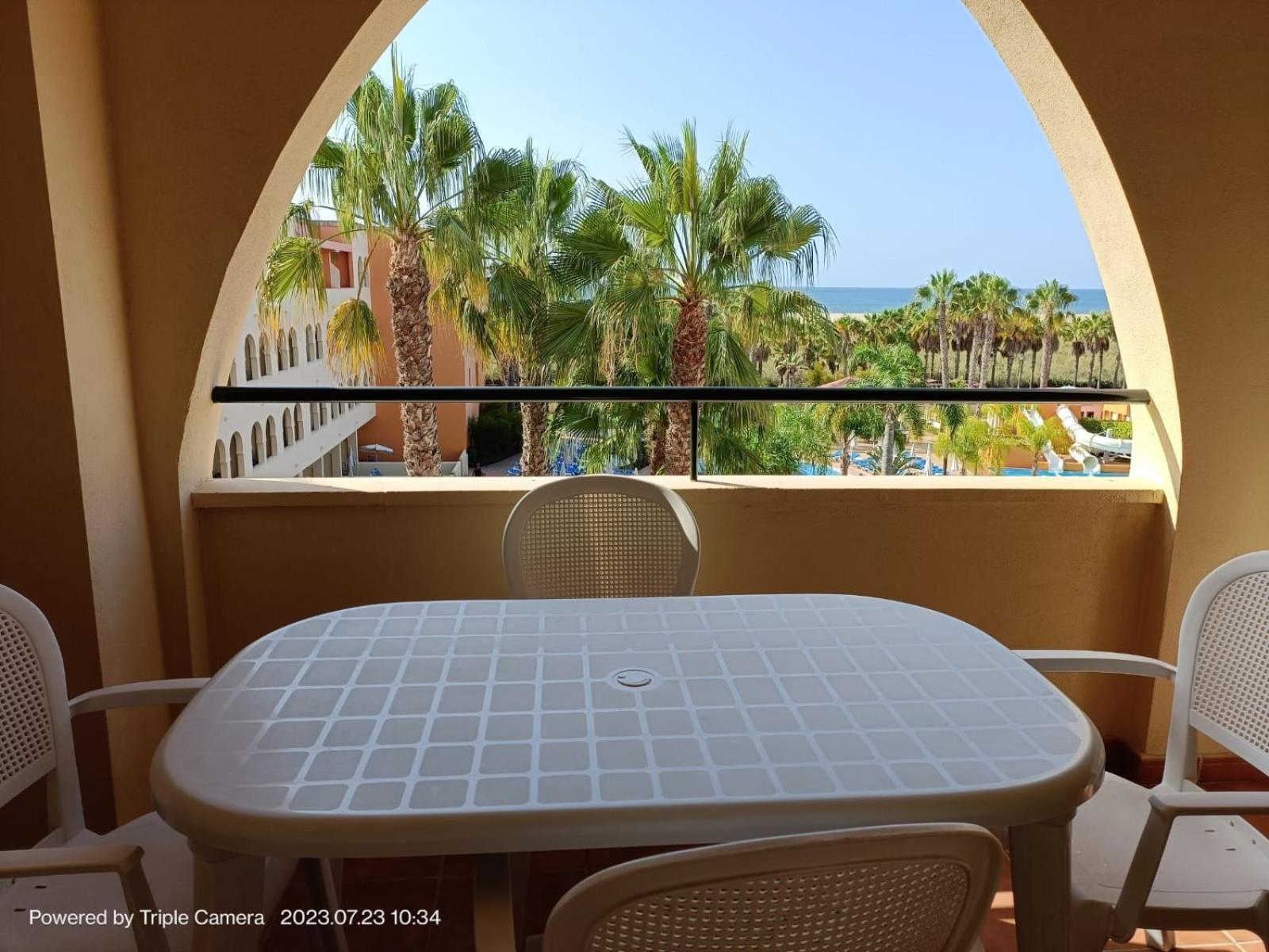 Apartamento Primera Linea De Playa Isla Canela Exterior photo